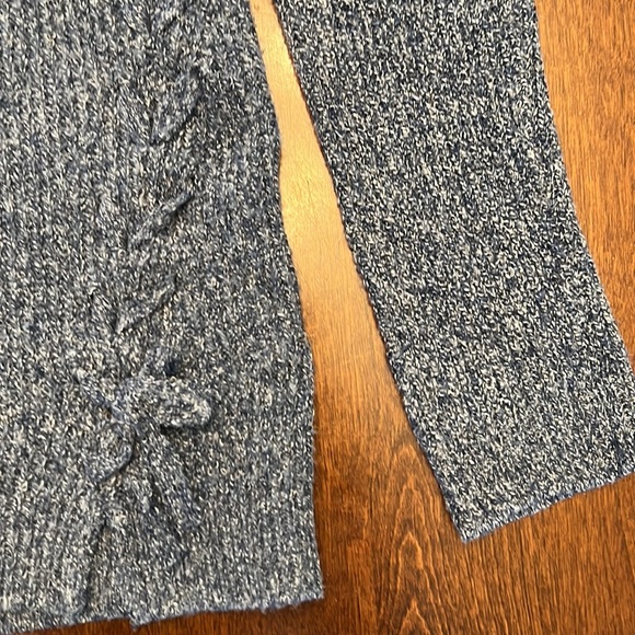 Nine 1 Eight Blue marbled pull over sweater - Picture 7 of 9